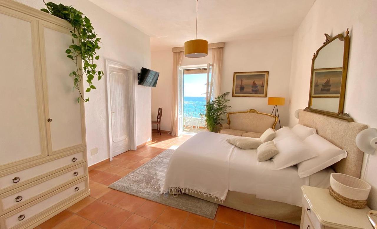 Villa Bina Sea Hotel Sant'Angelo  Ngoại thất bức ảnh
