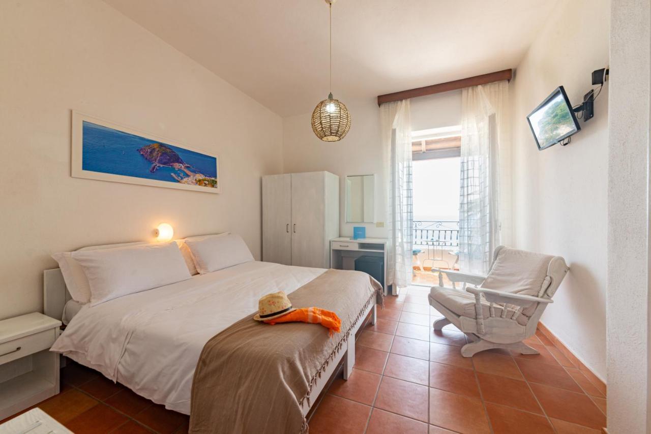 Villa Bina Sea Hotel Sant'Angelo  Ngoại thất bức ảnh