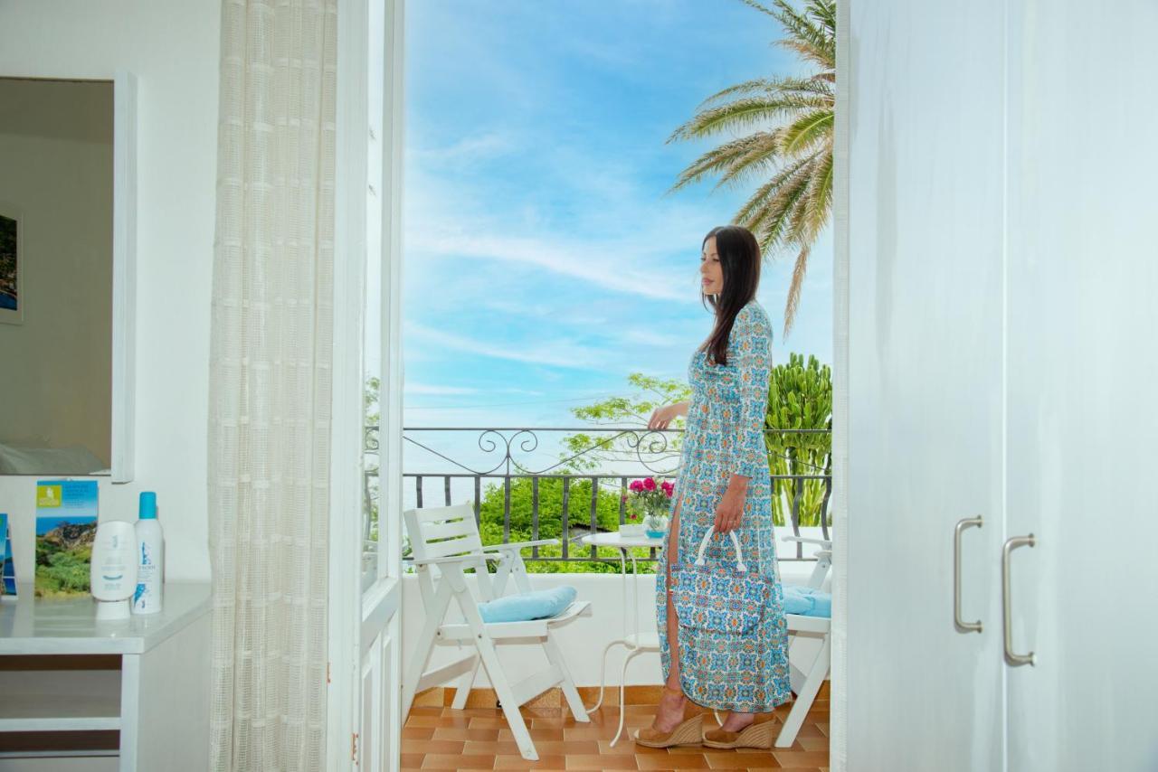 Villa Bina Sea Hotel Sant'Angelo  Ngoại thất bức ảnh