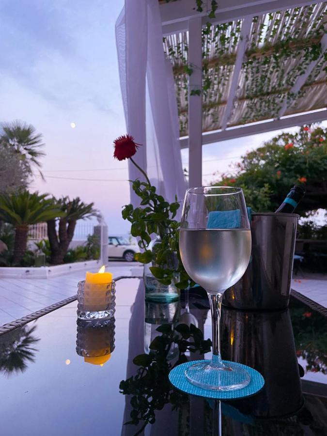 Villa Bina Sea Hotel Sant'Angelo  Ngoại thất bức ảnh